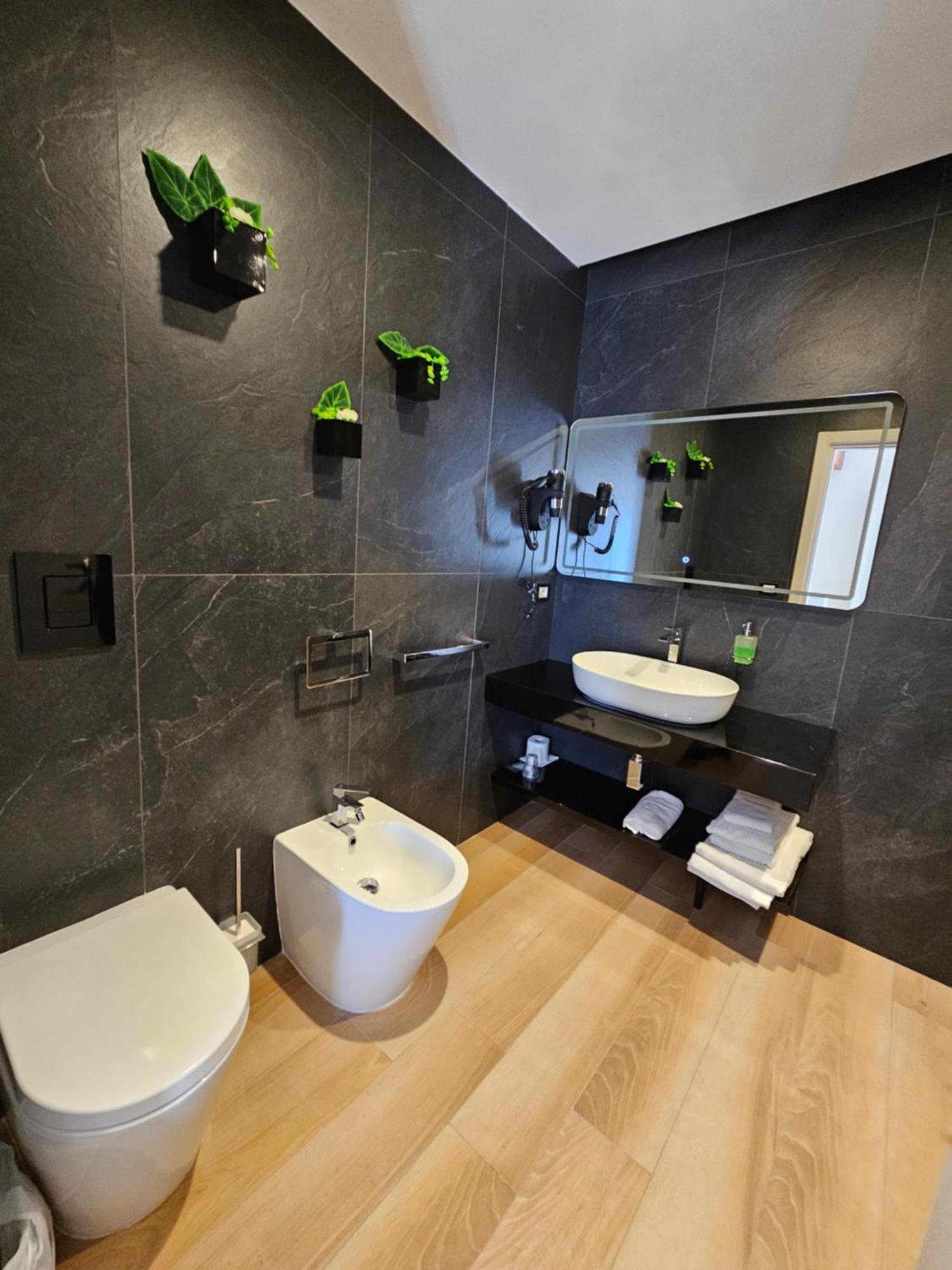 Astoria Boutique Suites Lecce Ngoại thất bức ảnh